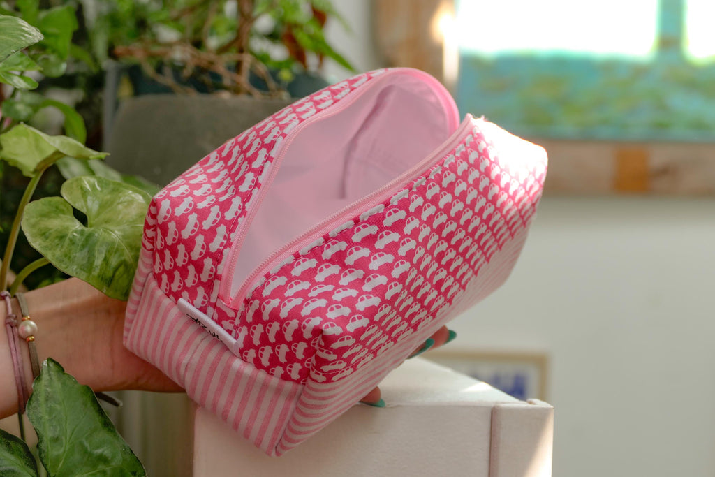 Grande pochette rose en coton matelassé – Fait main à Montréal