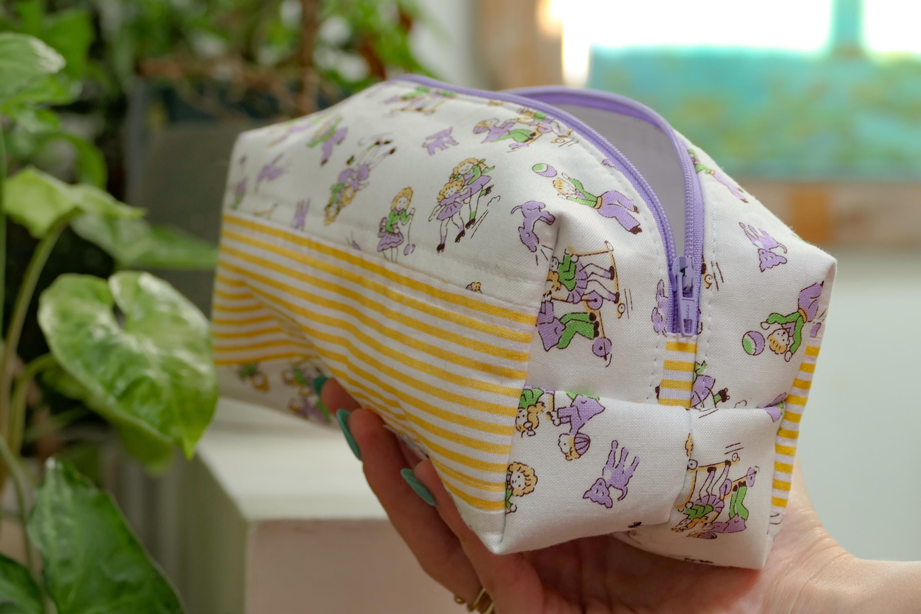 Grande pochette en coton matelassé – Fait main à Montréal