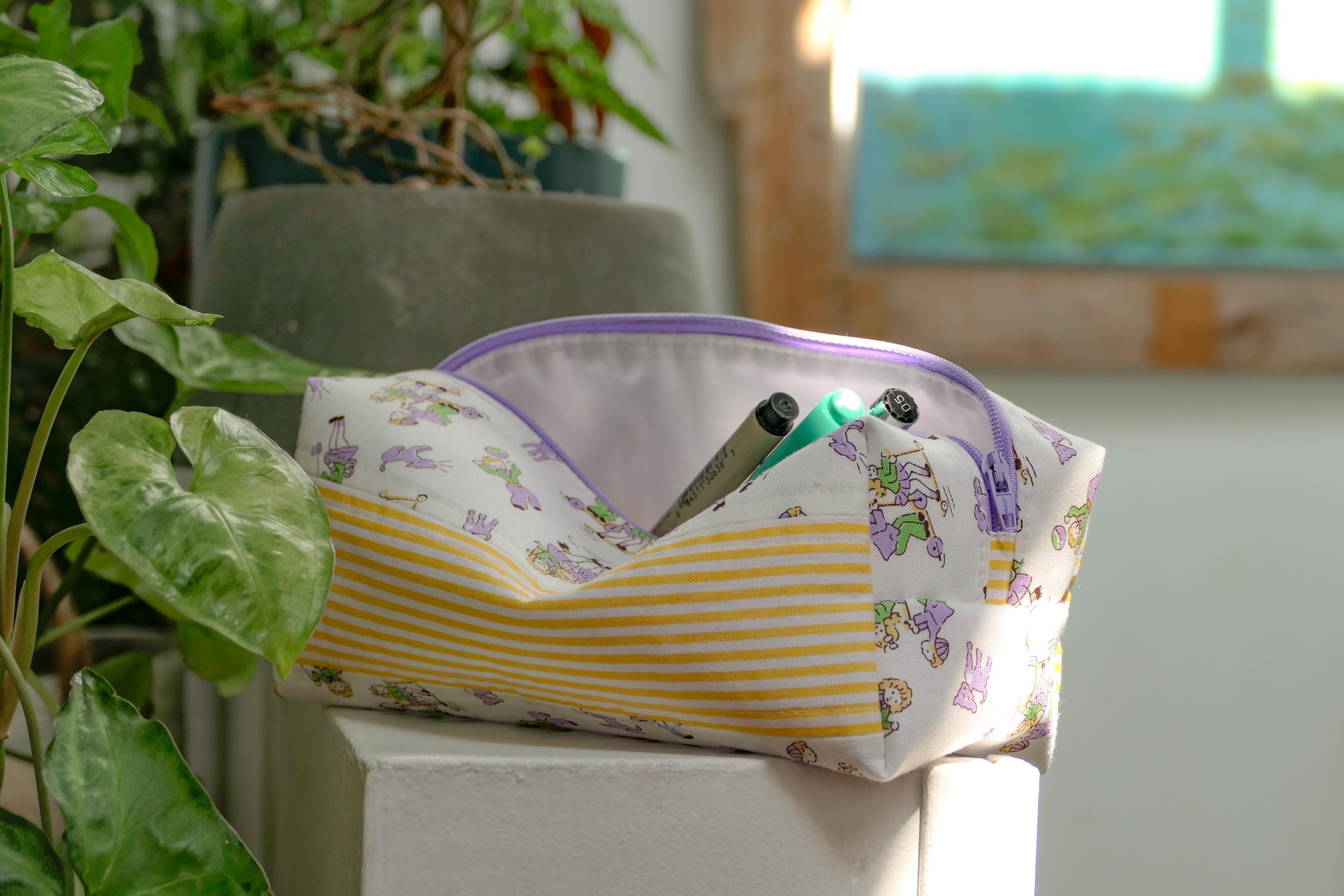 Grande pochette en coton matelassé – Fait main à Montréal